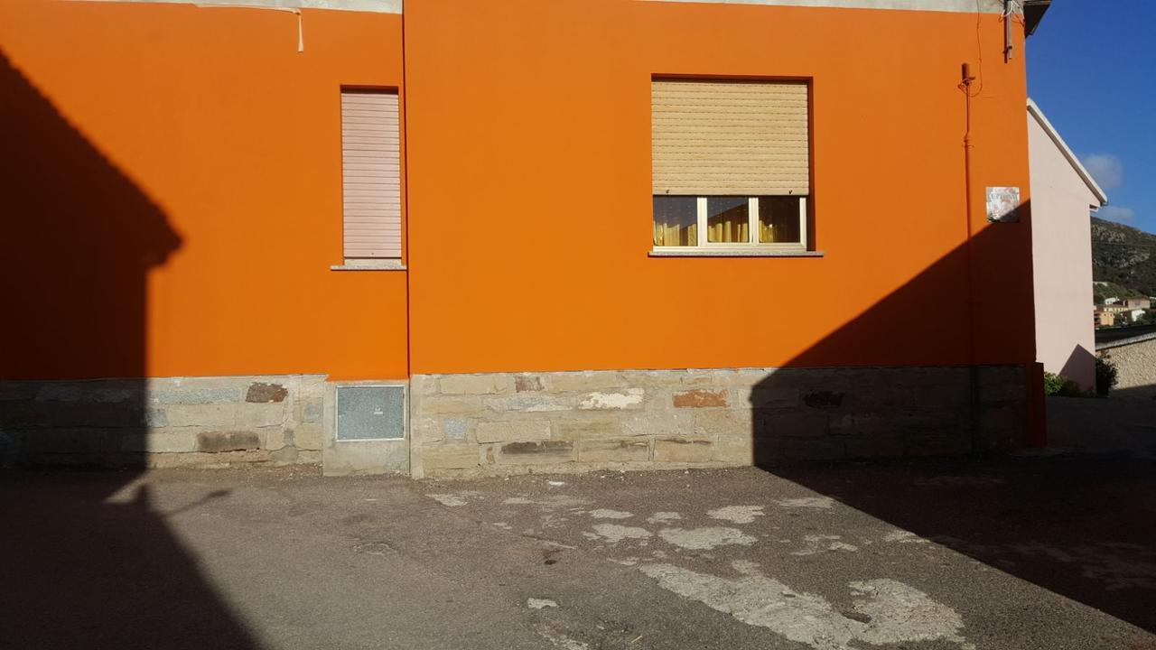 B&B Le Peonie Badesi Kültér fotó