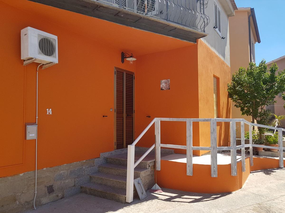 B&B Le Peonie Badesi Kültér fotó